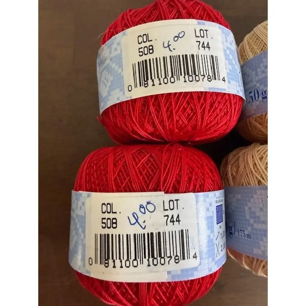 Coats balls assorted